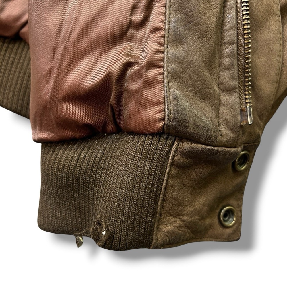 Vintage Wilsons Adventure Bound Distressed Brown Leather Bomber Jacket Men's S - Picture 11 of 13